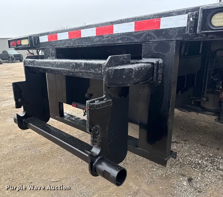 image for item EG1836 2018 Hino 338 flatbed truck