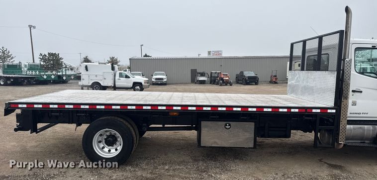 image for item EG1836 2018 Hino 338 flatbed truck