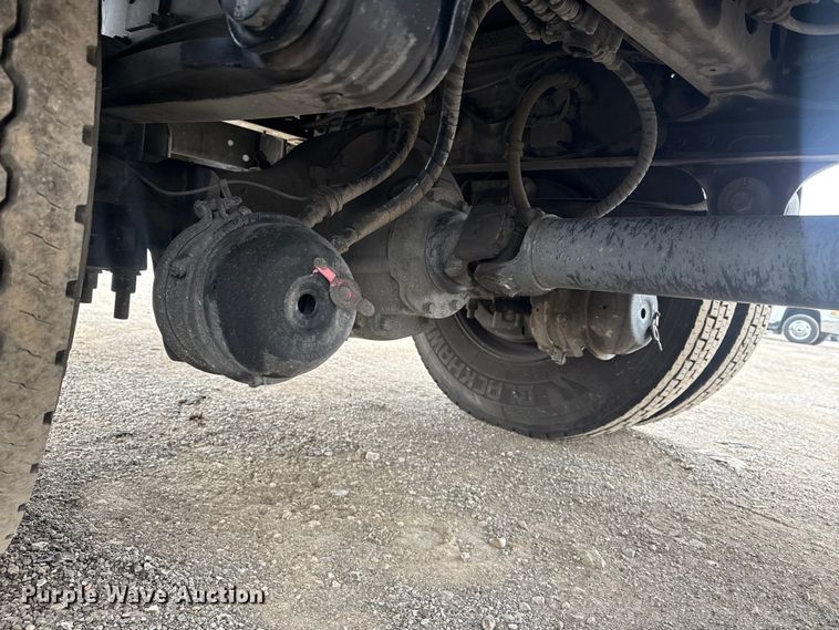 image for item EG1836 2018 Hino 338 flatbed truck