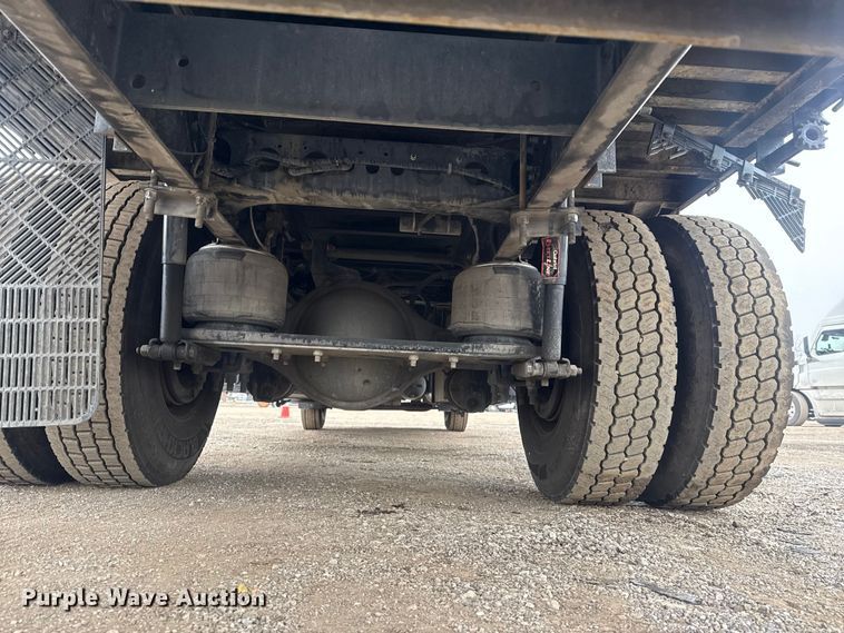 image for item EG1836 2018 Hino 338 flatbed truck