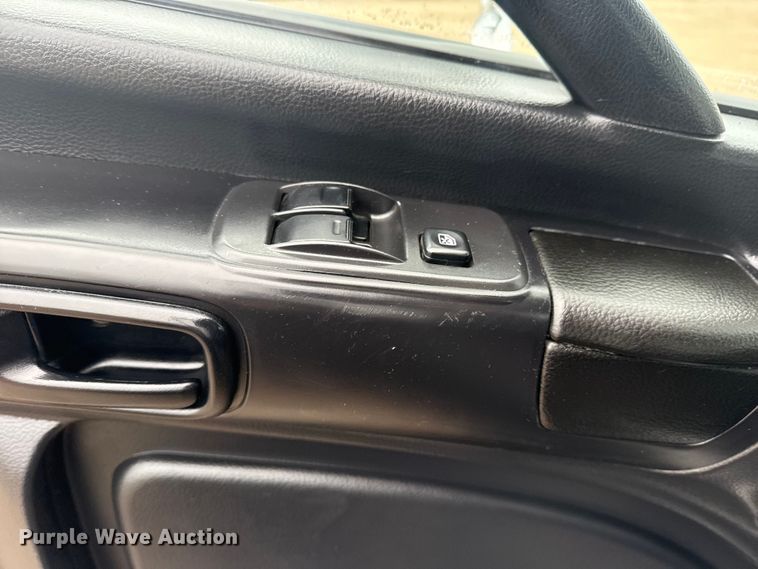 image for item EG1836 2018 Hino 338 flatbed truck