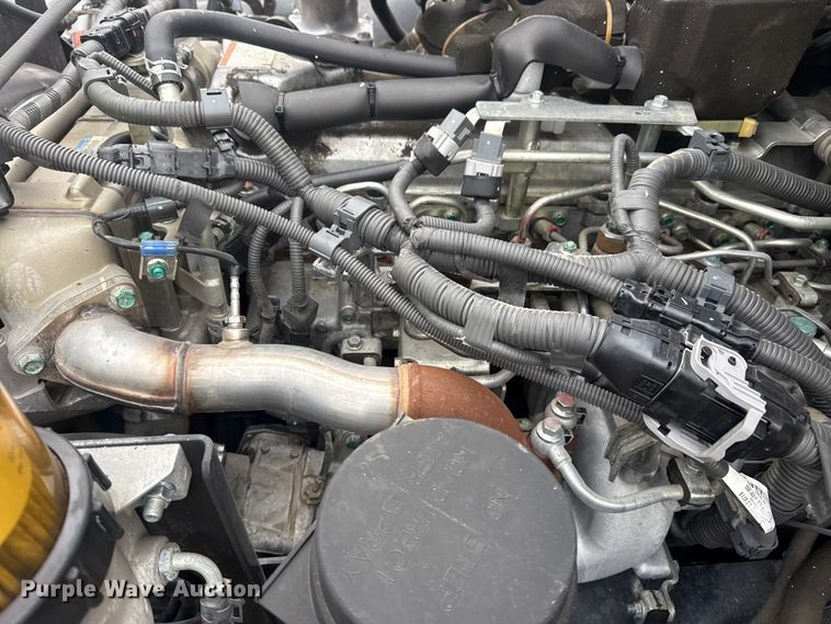 image for item EG1836 2018 Hino 338 flatbed truck