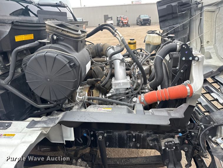 image for item EG1836 2018 Hino 338 flatbed truck