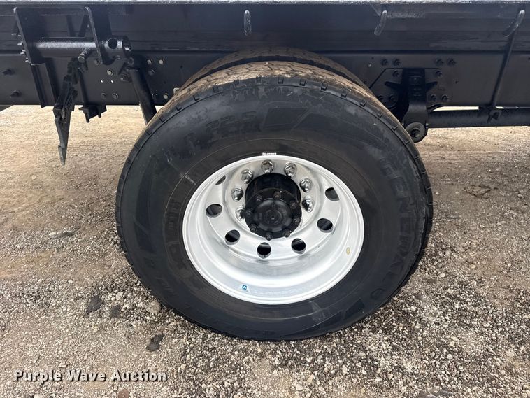 image for item EG1836 2018 Hino 338 flatbed truck