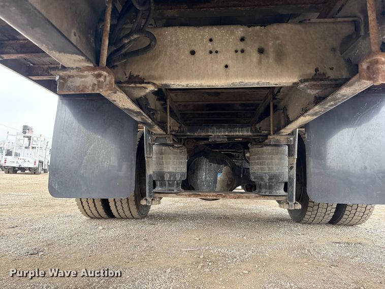 image for item EG1838 2013 Kenworth T280 box truck