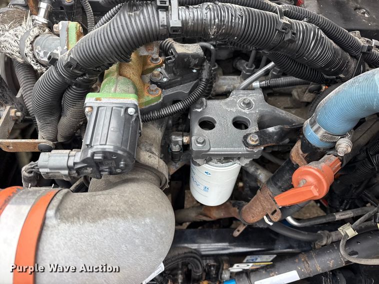 image for item EG1838 2013 Kenworth T280 box truck