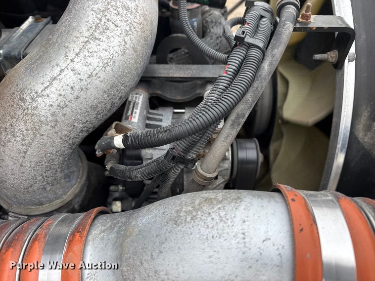 image for item EG1838 2013 Kenworth T280 box truck