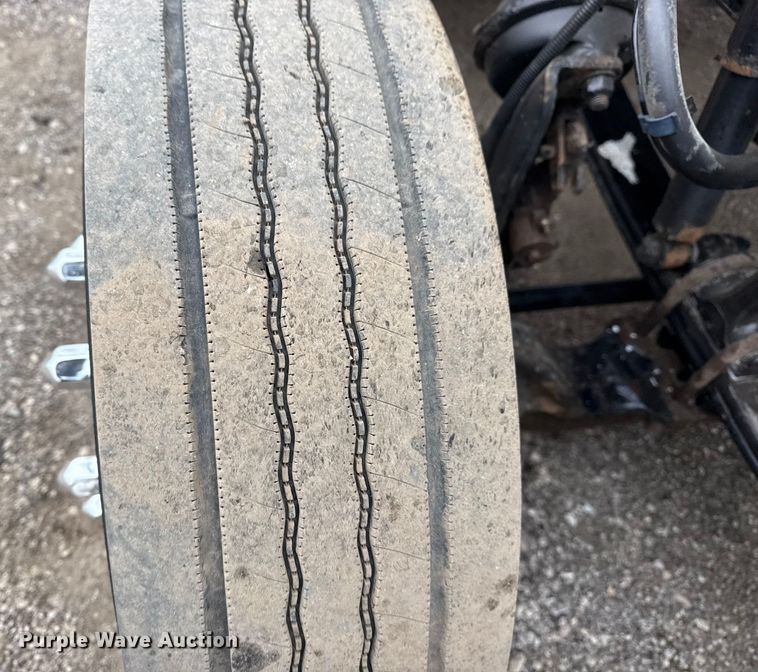 image for item EG1838 2013 Kenworth T280 box truck