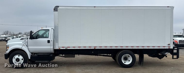 image for item EG1841 2019 Ford F650 Super Duty box truck