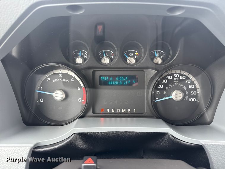 image for item EG1841 2019 Ford F650 Super Duty box truck