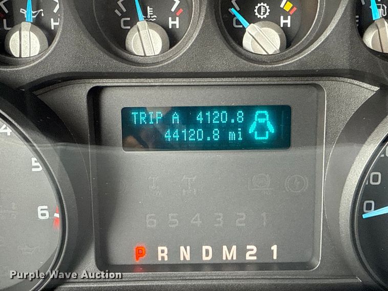 image for item EG1841 2019 Ford F650 Super Duty box truck