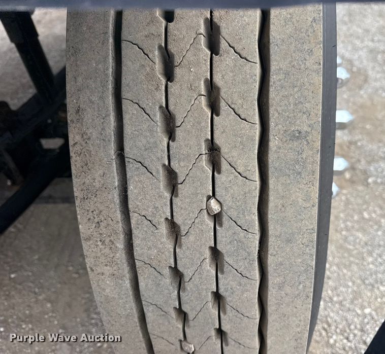 image for item EG1841 2019 Ford F650 Super Duty box truck