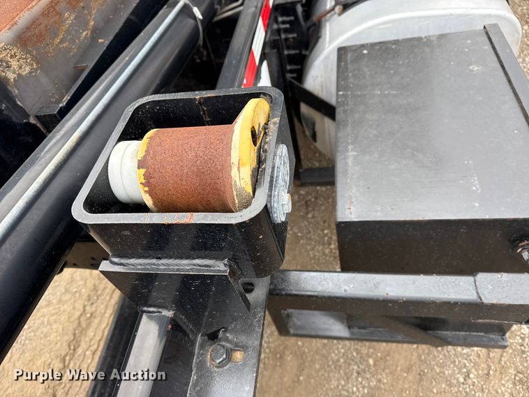 image for item EG1843 2014 Mack CXU612 hook lift truck