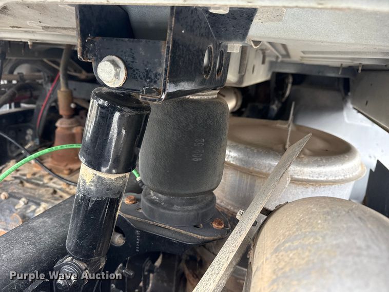 image for item EG1843 2014 Mack CXU612 hook lift truck