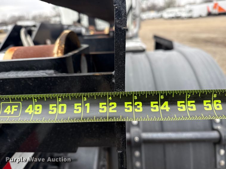 image for item EG1843 2014 Mack CXU612 hook lift truck