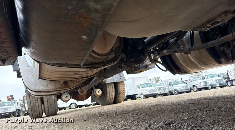 image for item EG1843 2014 Mack CXU612 hook lift truck