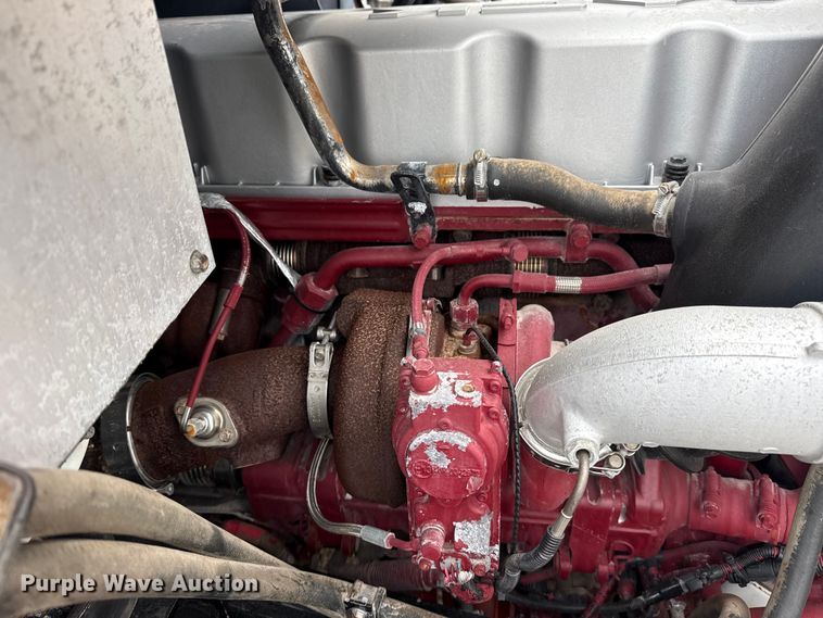 image for item EG1843 2014 Mack CXU612 hook lift truck