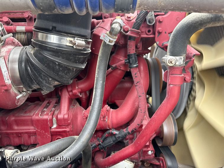 image for item EG1843 2014 Mack CXU612 hook lift truck