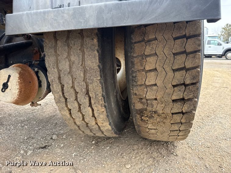 image for item EG1843 2014 Mack CXU612 hook lift truck