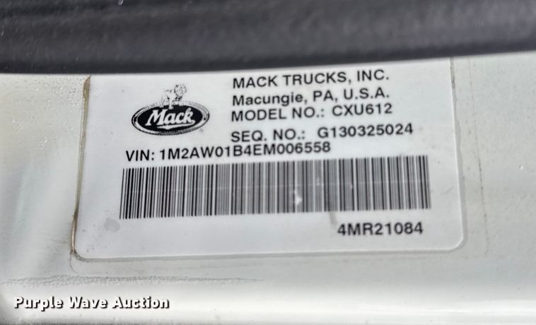 image for item EG1843 2014 Mack CXU612 hook lift truck