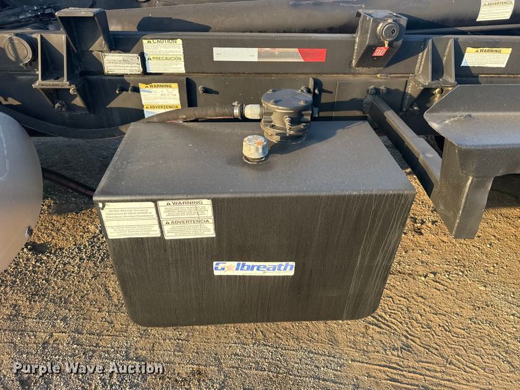 image for item EG1846 2013 Mack GU713 hook lift truck