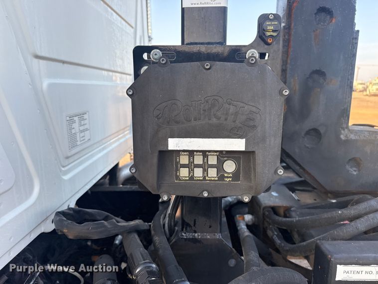 image for item EG1846 2013 Mack GU713 hook lift truck