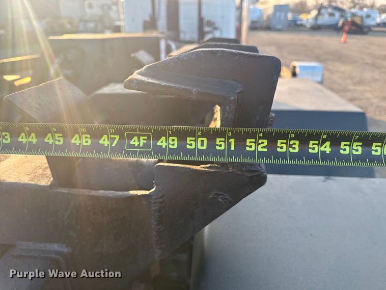 image for item EG1846 2013 Mack GU713 hook lift truck