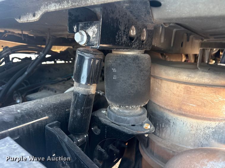 image for item EG1846 2013 Mack GU713 hook lift truck