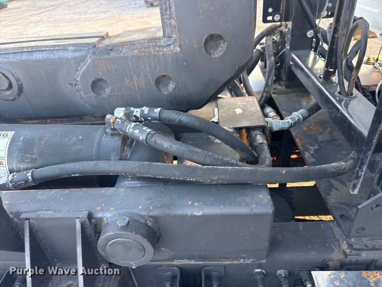 image for item EG1846 2013 Mack GU713 hook lift truck