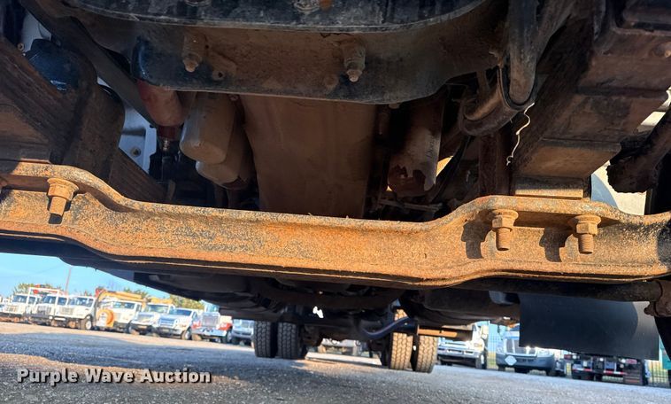 image for item EG1846 2013 Mack GU713 hook lift truck