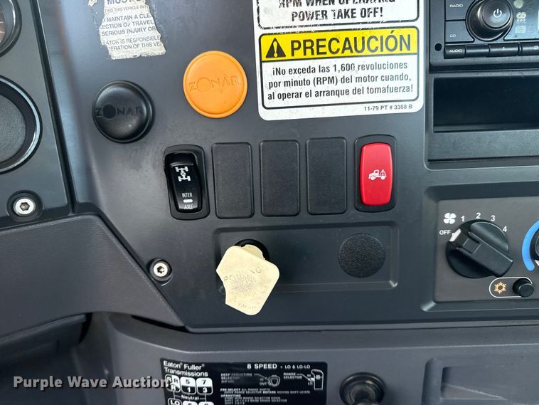 image for item EG1846 2013 Mack GU713 hook lift truck