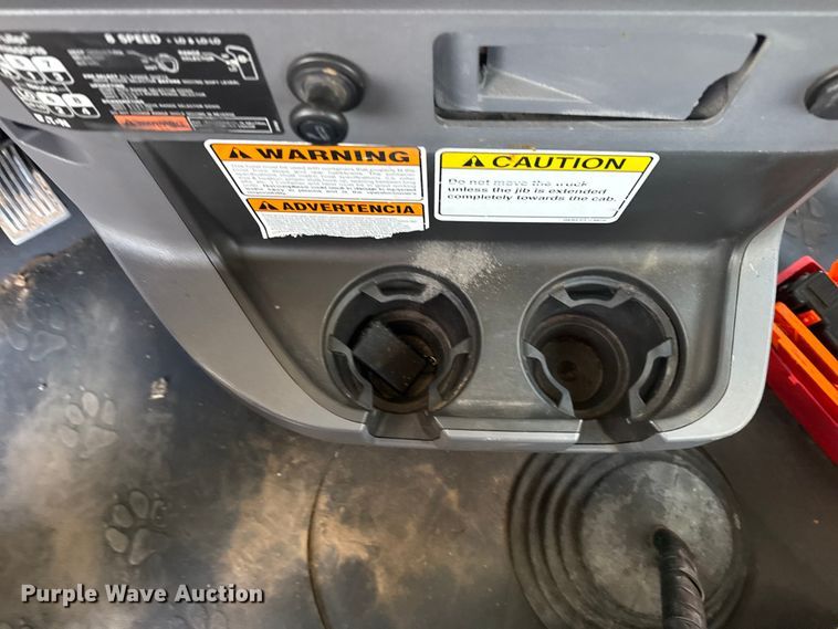 image for item EG1846 2013 Mack GU713 hook lift truck