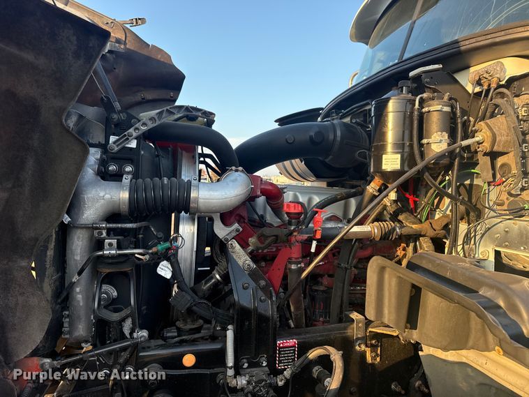 image for item EG1846 2013 Mack GU713 hook lift truck