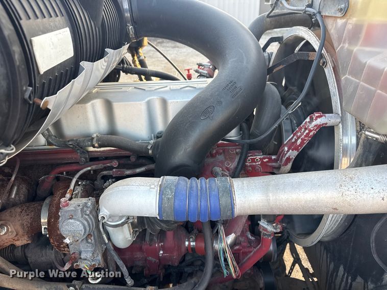 image for item EG1846 2013 Mack GU713 hook lift truck