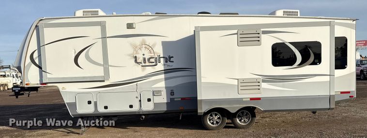 image for item EG1847 2013 Open Range Light camper
