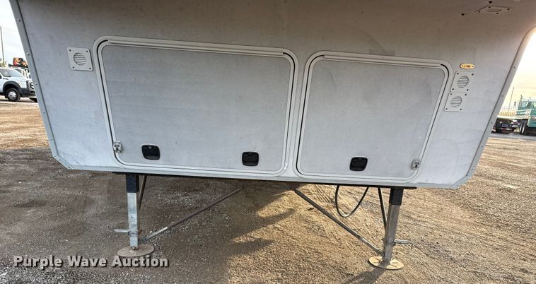 image for item EG1847 2013 Open Range Light camper