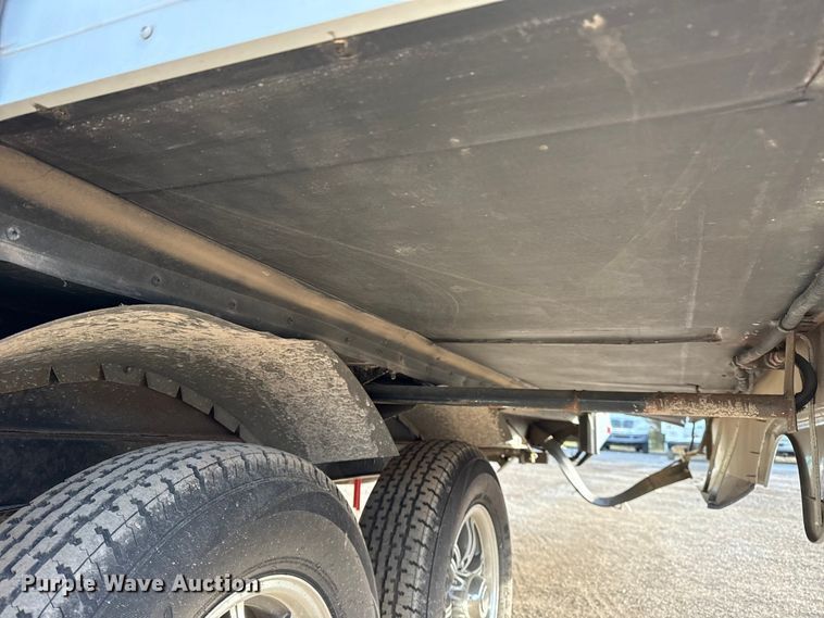 image for item EG1847 2013 Open Range Light camper