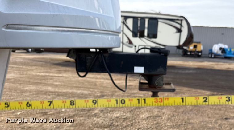 image for item EG1847 2013 Open Range Light camper