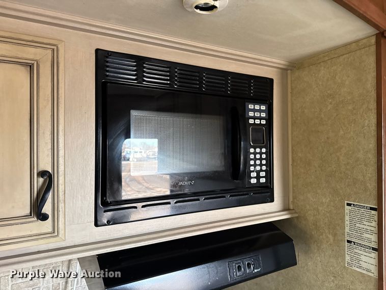 image for item EG1847 2013 Open Range Light camper