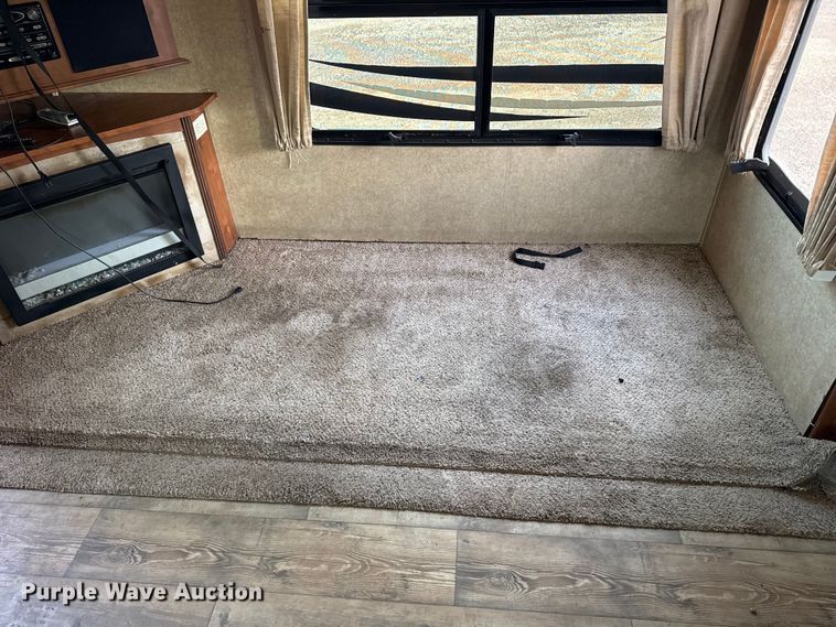 image for item EG1847 2013 Open Range Light camper