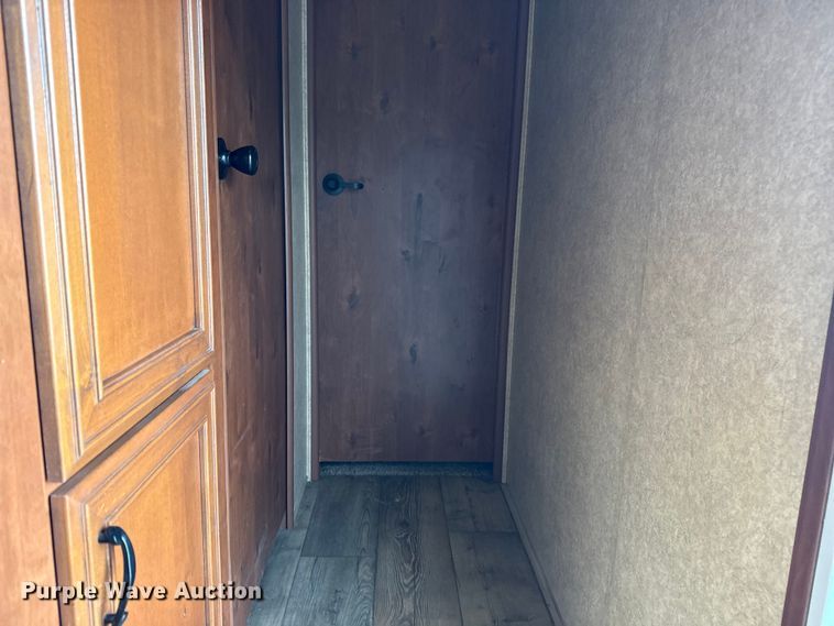 image for item EG1847 2013 Open Range Light camper