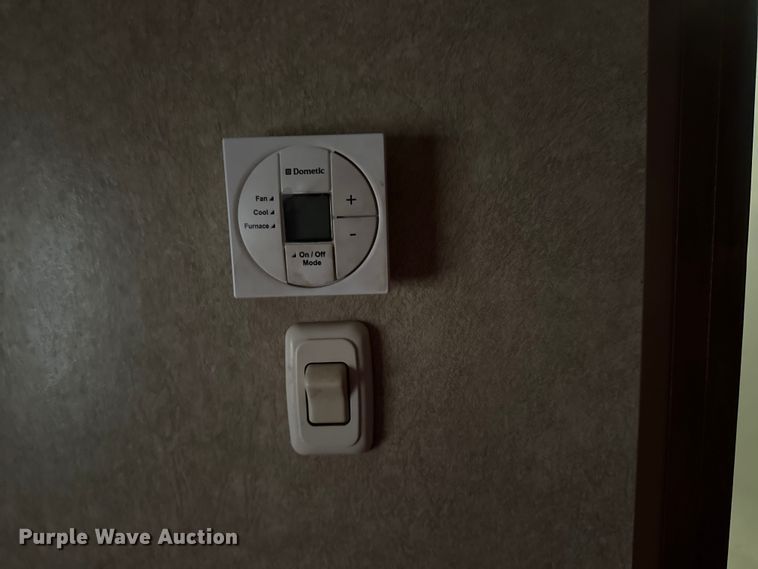 image for item EG1847 2013 Open Range Light camper