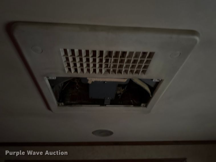 image for item EG1847 2013 Open Range Light camper