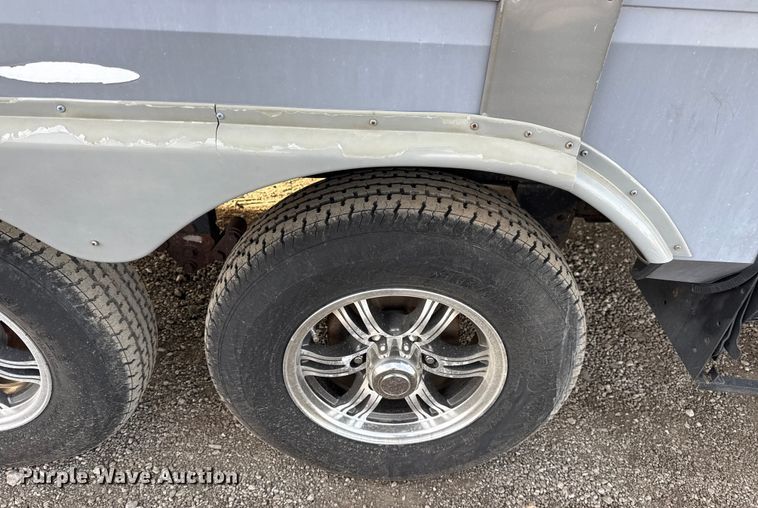 image for item EG1847 2013 Open Range Light camper