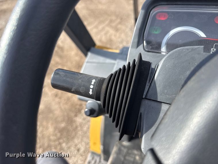 image for item EG1855 Caterpillar P4000 forklift