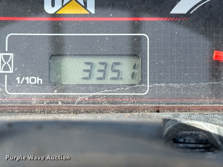 image for item EG1855 Caterpillar P4000 forklift