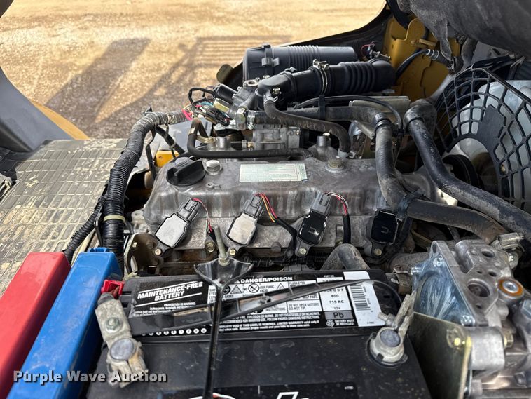 image for item EG1855 Caterpillar P4000 forklift