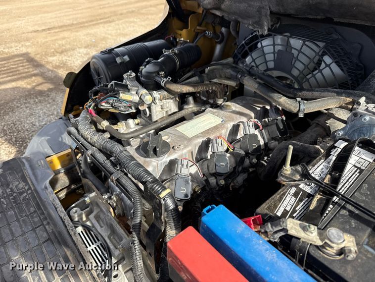 image for item EG1855 Caterpillar P4000 forklift