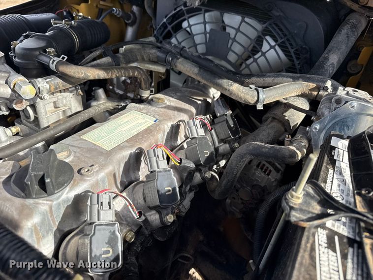 image for item EG1855 Caterpillar P4000 forklift