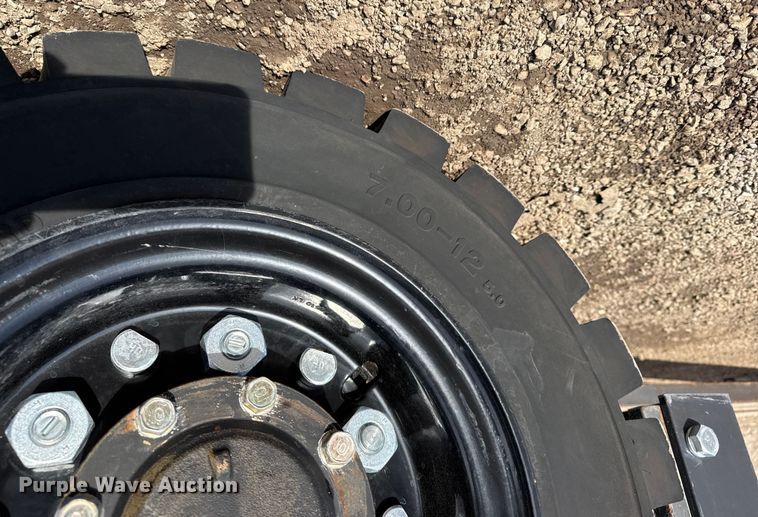 image for item EG1855 Caterpillar P4000 forklift